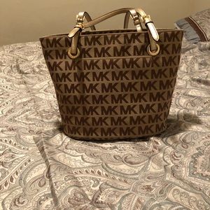 Michael Kors purse